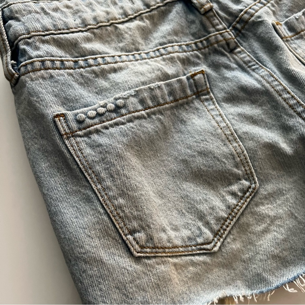 BLANKNYC cut-off shortalls, blue, 24 - Picture 10 of 10